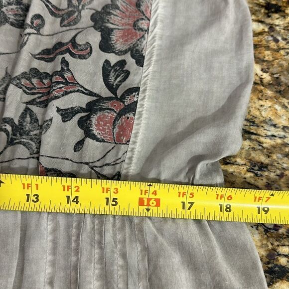 Angels Never Die Cotton Blend Gray Floral Print 3/4 Sleeve Tunic Top Size XL - Picture 9 of 10